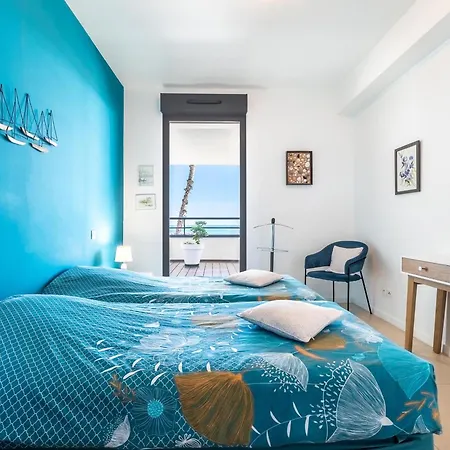 Splendide A Face A La - 3 Pieces, 2 Chambres, Terrasses, Climatisation - Fr-1-472-165 Apartment