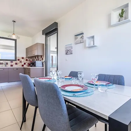 Splendide A Face A La - 3 Pieces, 2 Chambres, Terrasses, Climatisation - Fr-1-472-165 * Sète