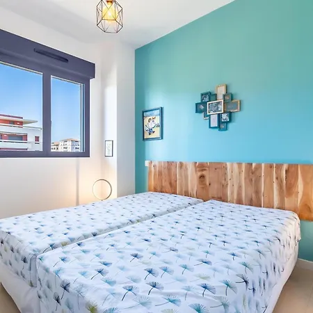 Splendide à Face à La - 3 Pièces, 2 Chambres, Terrasses, Climatisation - Fr-1-472-165 *